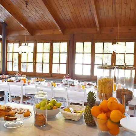 Casa Lucia Bed and Breakfast