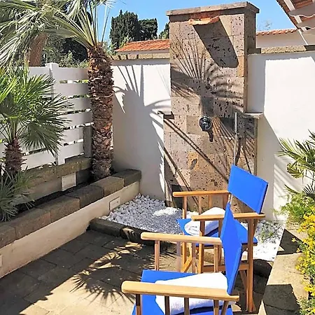 Casa Lucia Bed and Breakfast 4*
