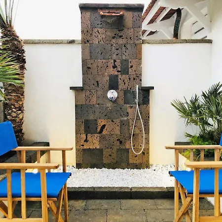 Alojamento de Acomodação e Pequeno-almoço Casa Lucia