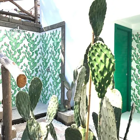 Casa Lucia Bed & Breakfast