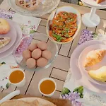 Bed and Breakfast Casa Lucia 4*