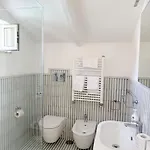 Bed and Breakfast Casa Lucia 4*