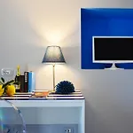 Casa Lucia Bed and Breakfast 4*