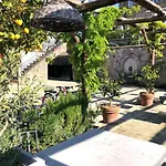 Casa Lucia Bed and Breakfast