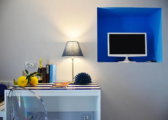 Casa Lucia Bed & Breakfast 4*